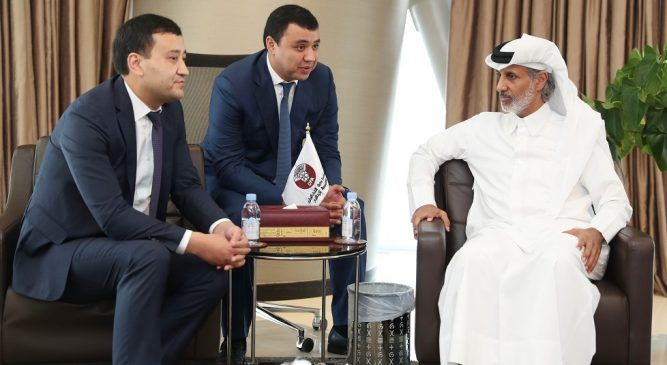 جانب من توقيع الاتفاقية