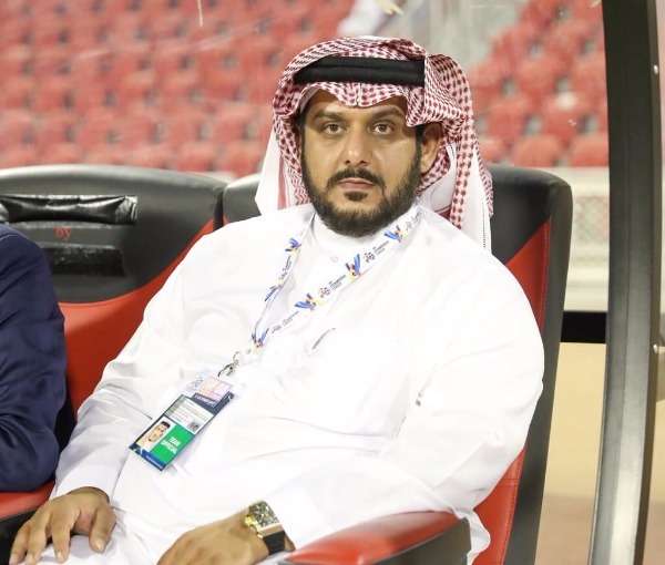 نواف بن سعد