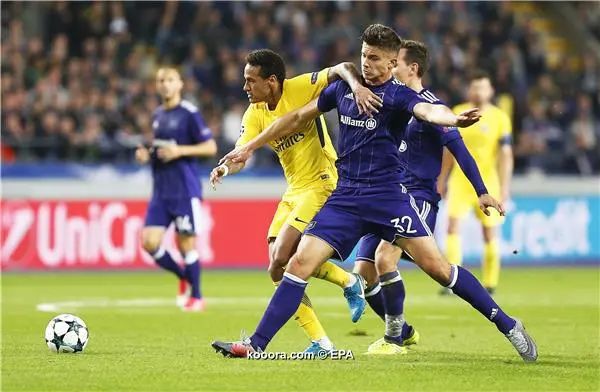 ?i=albums%2fmatches%2f1068280%2f2017-10-18-06274214_epa