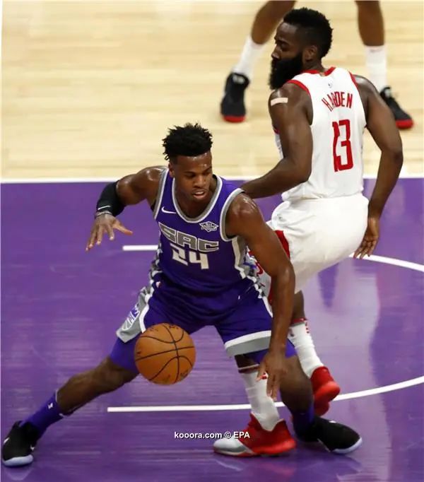 ?i=epa%2fbasketball%2f2017-10%2f2017-10-19-06274867_epa