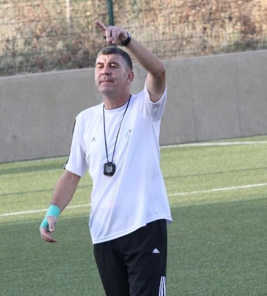 عماد خانكان