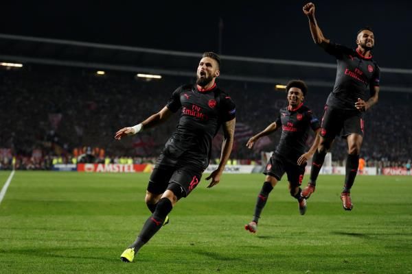 فرحة لاعبي أرسنال