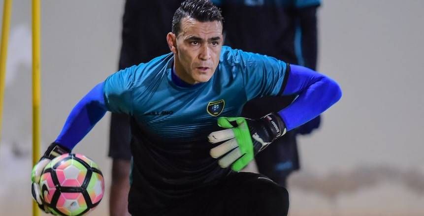 عصام الحضري حارس التعاون