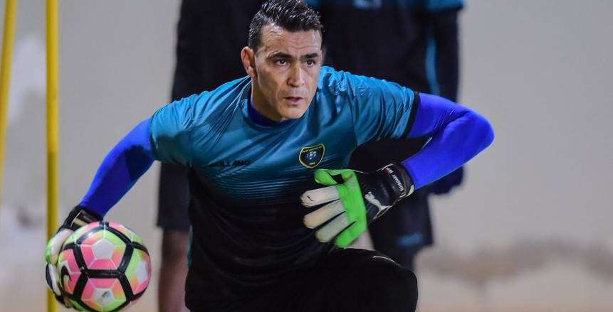 عصام الحضري حارس التعاون