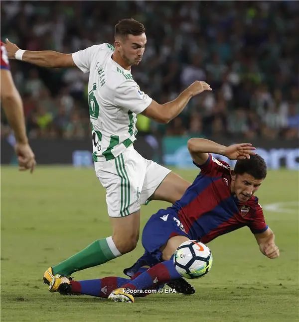 ?i=epa%2fsoccer%2f2017-09%2f2017-09-25%2f2017-09-25-06227081_epa