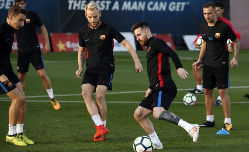 لاعبو برشلونة