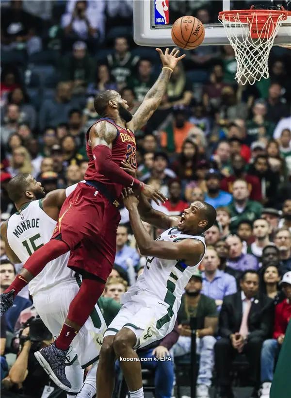 ?i=epa%2fbasketball%2f2017-10%2f2017-10-21-06279555_epa