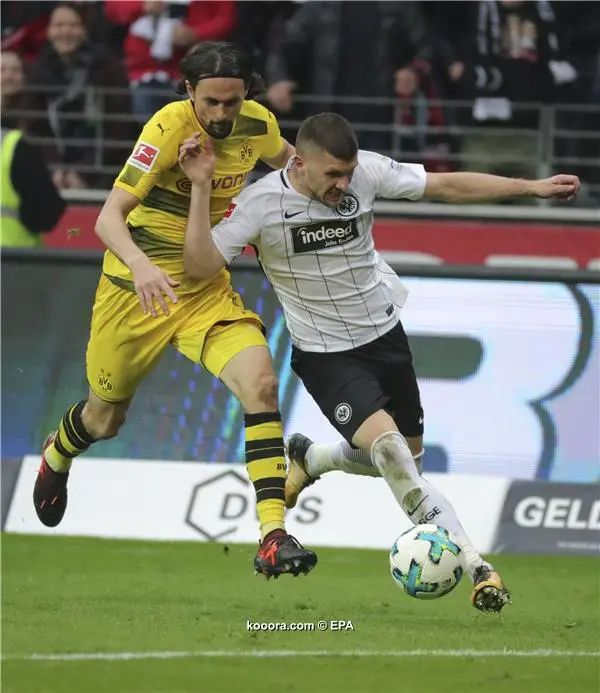 ?i=epa%2fsoccer%2f2017-10%2f2017-10-21%2f2017-10-21-06280562_epa