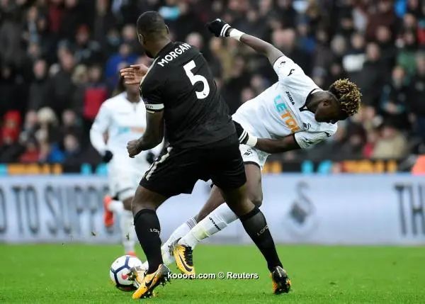 ?i=reuters%2f2017-10-21%2f2017-10-21t151501z_660956276_rc1ca0ce9500_rtrmadp_3_soccer-england-swa-lei_reuters