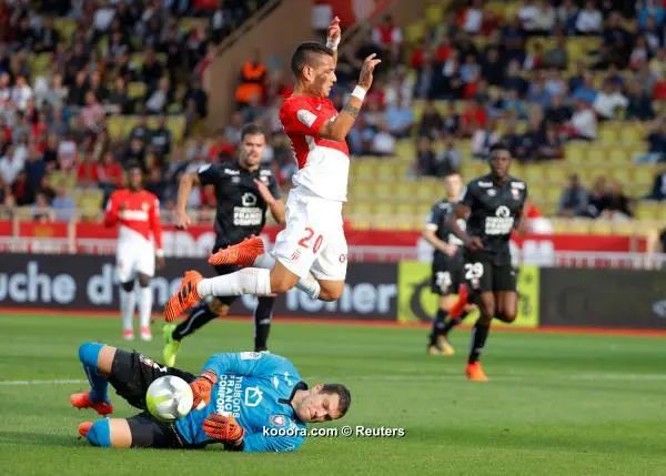 ?i=reuters%2f2017-10-21%2f2017-10-21t151907z_1660030106_rc16abeb9fc0_rtrmadp_3_soccer-france-amo-cae_reuters