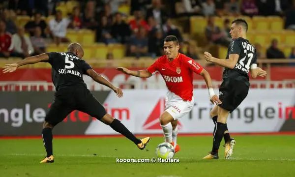 ?i=reuters%2f2017-10-21%2f2017-10-21t164752z_963715260_rc1c7e458000_rtrmadp_3_soccer-france-amo-cae_reuters