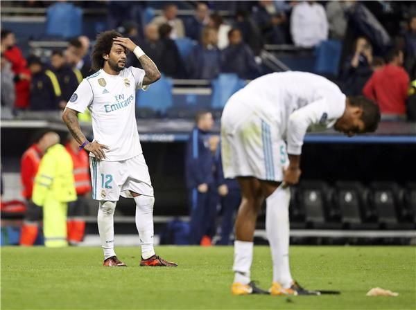 حسرة نجوم ريال مدريد بعد التعادل امام توتنهام