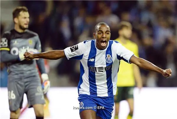 ?i=epa%2fsoccer%2f2017-10%2f2017-10-21%2f2017-10-21-06281140_epa