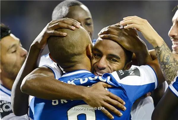 ?i=epa%2fsoccer%2f2017-10%2f2017-10-21%2f2017-10-21-06281141_epa