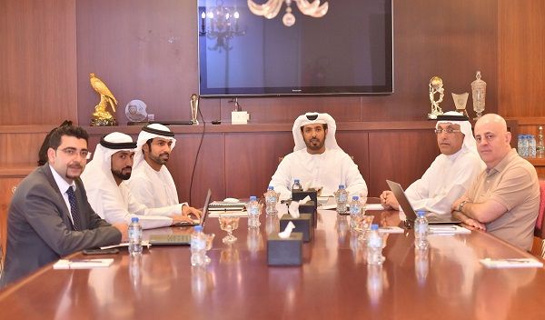 من الاجتماع