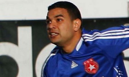  أيمن المثلوثي