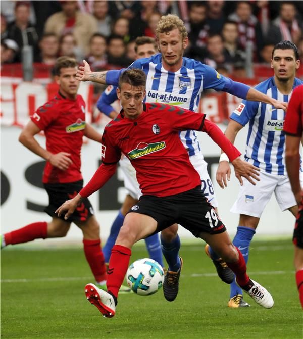 جانب من المباراة 