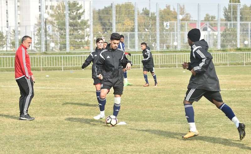 من تدريبات المنتخب اليوم 