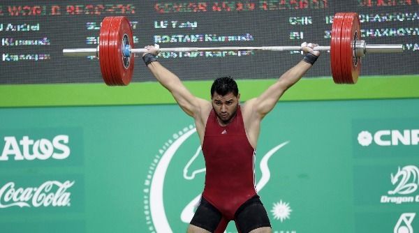 من مشاركات سابقة لمنتخب الأردن لرفع الإثقال