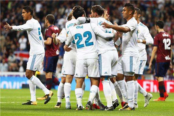 خماسي من ريال مدريد في التشكيلة المثالية