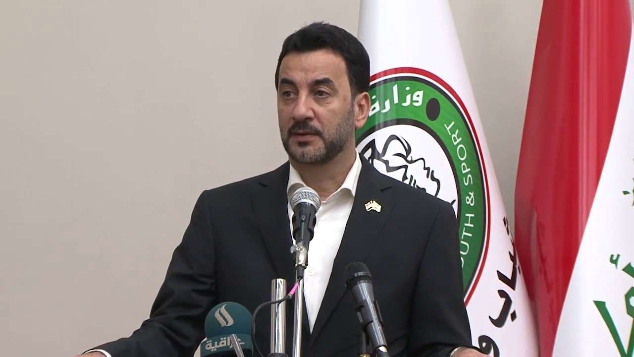 وزير الشباب والرياضة 