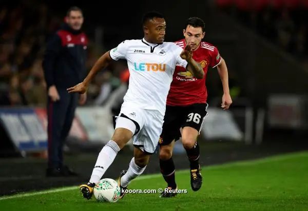 ?i=reuters%2f2017-10-24%2f2017-10-24t185847z_1284642875_rc11be9f9570_rtrmadp_3_soccer-england-swa-mun_reuters