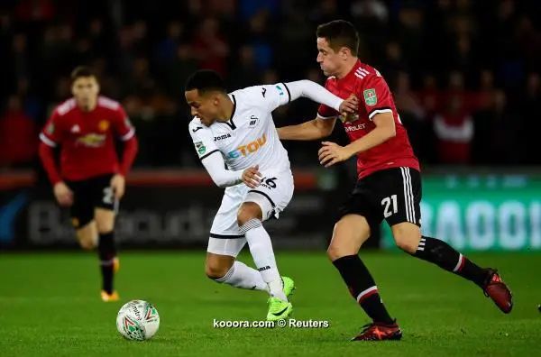 ?i=reuters%2f2017-10-24%2f2017-10-24t185254z_58187685_rc16a6ec6960_rtrmadp_3_soccer-england-swa-mun_reuters