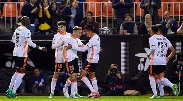 لاعبو فالنسيا 