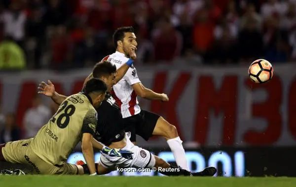 ?i=reuters%2f2017-10-25%2f2017-10-25t000731z_395036974_rc1a728639e0_rtrmadp_3_soccer-libertadores_reuters