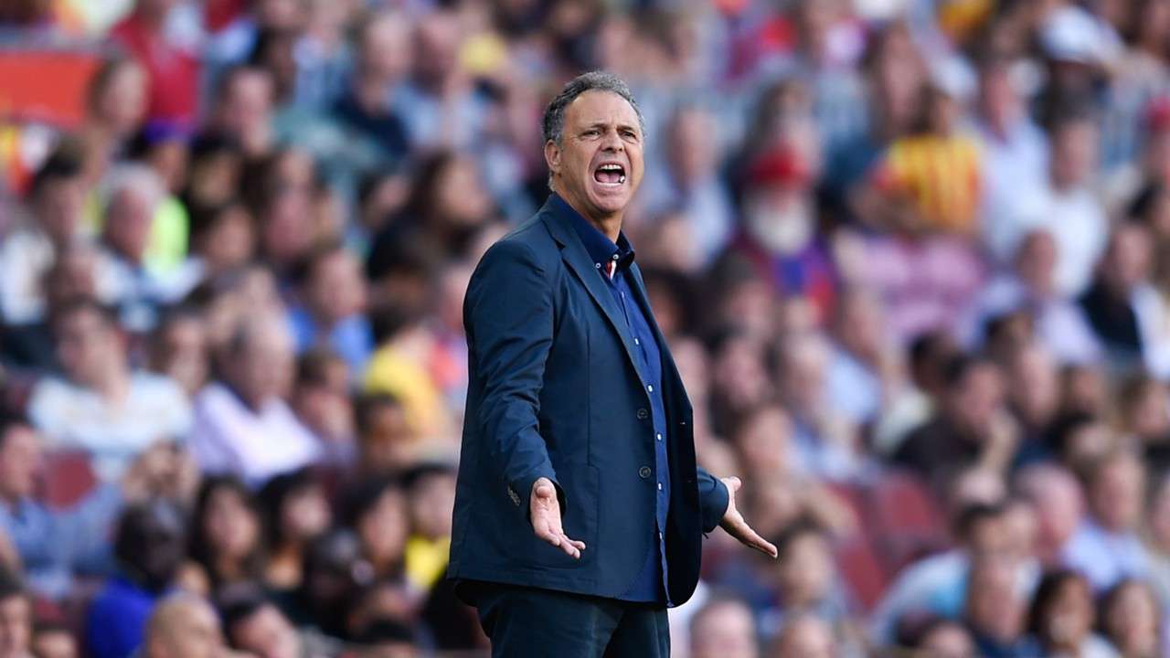 خواكين كاباروس 