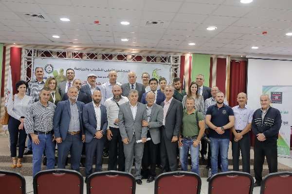 من المؤتمر الصحفي