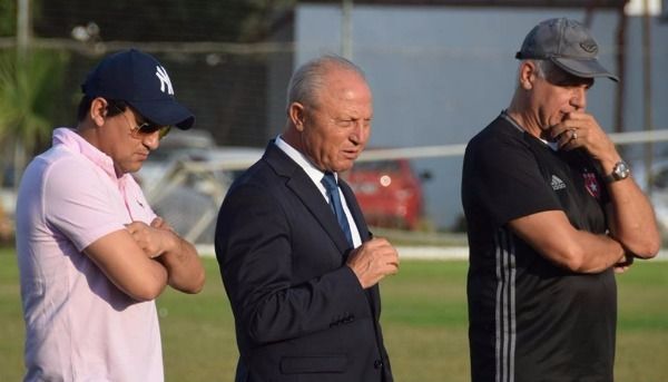 زياد الجزيري صحبة رئيس النجم والمدرب فيلود