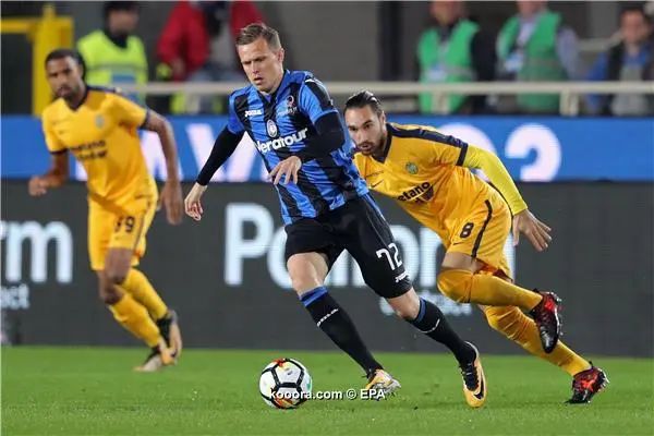 ?i=epa%2fsoccer%2f2017-10%2f2017-10-25%2f2017-10-25-06288914_epa