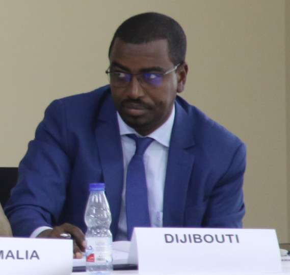  سليمان حسين وابيري