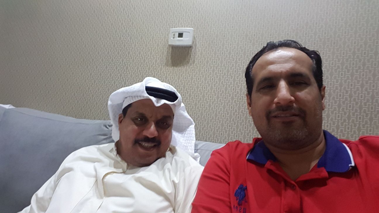 مدربا النصر والسالمية ظاهر العدواني وعبد العزيز حمادة