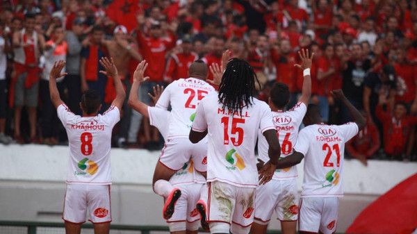 لاعبو الوداد البيضاوي