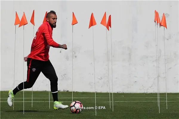 ?i=epa%2fsoccer%2f2017-10%2f2017-10-03%2f2017-10-03-06242367_epa