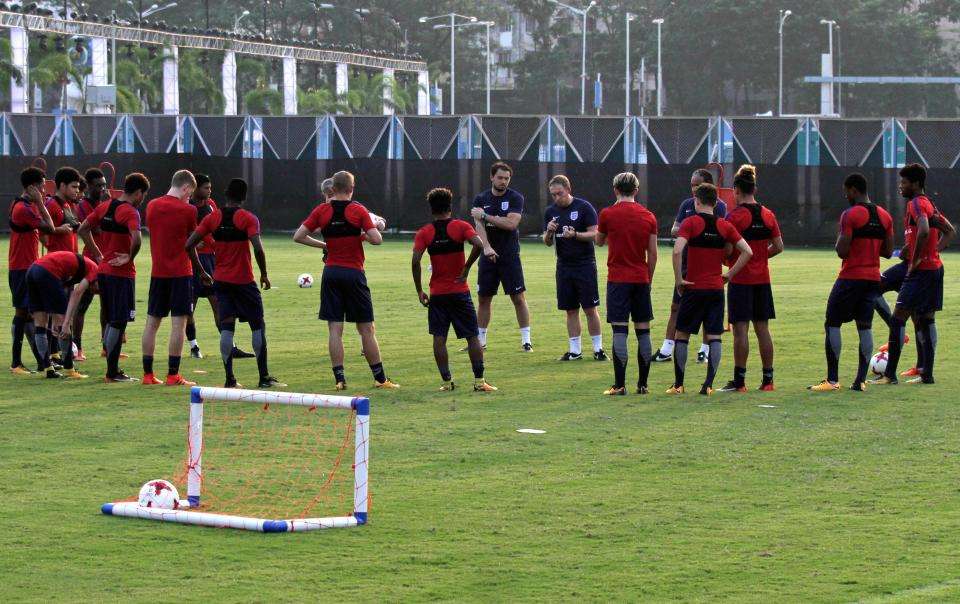 جانب من التدريبات