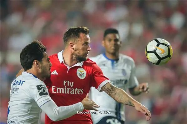 ?i=epa%2fsoccer%2f2017-10%2f2017-10-27%2f2017-10-27-06293396_epa