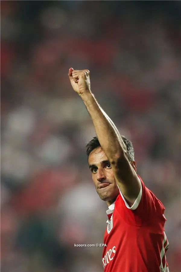 ?i=albums%2fmatches%2f1576268%2f2017-10-27-06293395_epa