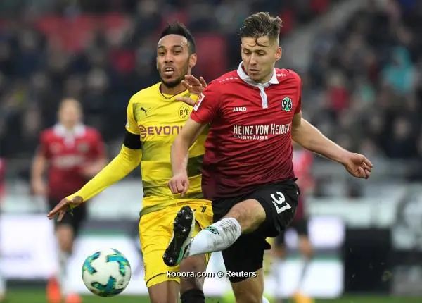 ?i=reuters%2f2017-10-28%2f2017-10-28t151329z_913920373_rc1a2cc05e00_rtrmadp_3_soccer-germany-han-dor_reuters