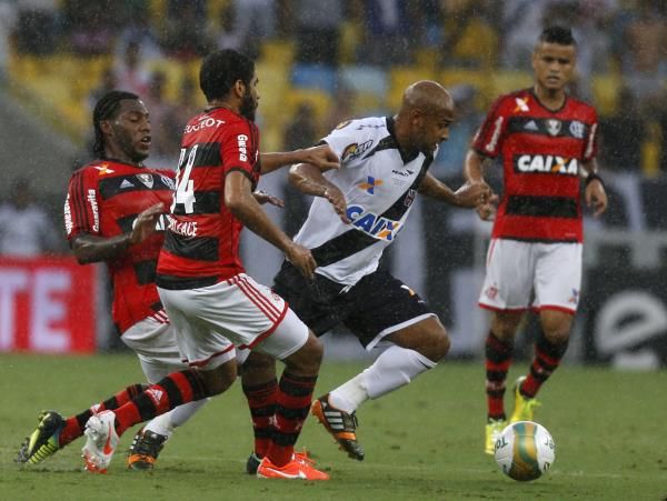 من مباراة سابقة بين الفريقين