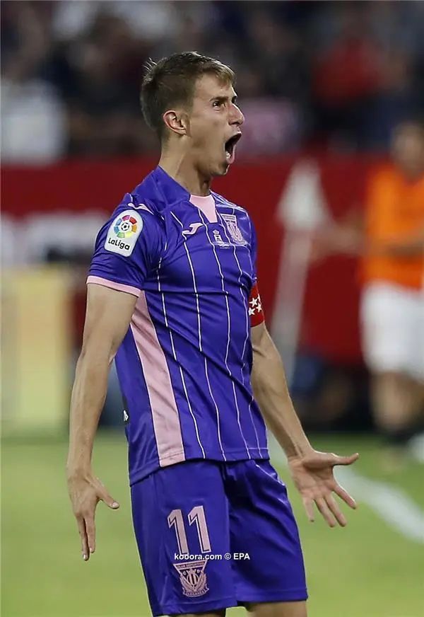 ?i=epa%2fsoccer%2f2017-10%2f2017-10-28%2f2017-10-28-06295984_epa