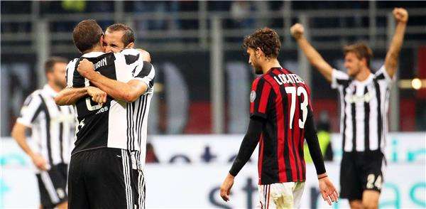 فرحة لاعبي يوفنتوس 