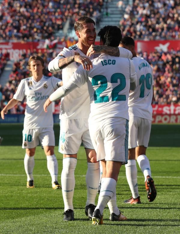 إيسكو بين لاعبي ريال مدريد