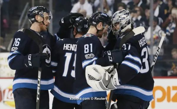 ?i=reuters%2f2017-10-30%2f2017-10-30t024430z_1013135804_nocid_rtrmadp_3_nhl-pittsburgh-penguins-at-winnipeg-jets_reuters