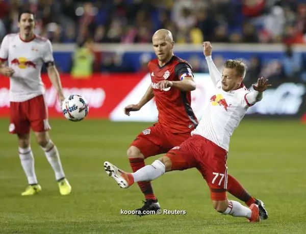 ?i=reuters%2f2017-10-31%2f2017-10-31t003112z_2116779233_nocid_rtrmadp_3_mls-eastern-conference-semifinal-toronto-fc-at-new-york-red-bulls_reuters