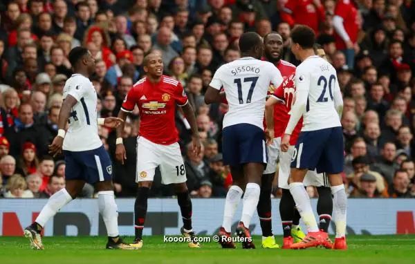 ?i=reuters%2f2017-10-28%2f2017-10-28t120435z_1592984698_rc1b1664f940_rtrmadp_3_soccer-england-mun-tot_reuters