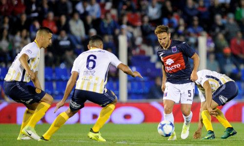 من لقاء تيجري وروزاريو سنترال