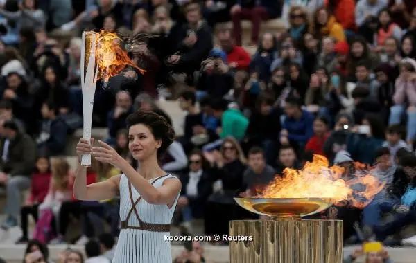 ?i=reuters%2f2017-10-31%2f2017-10-31t102613z_790494683_rc153c36cba0_rtrmadp_3_olympics-2018-flame-handover_reuters